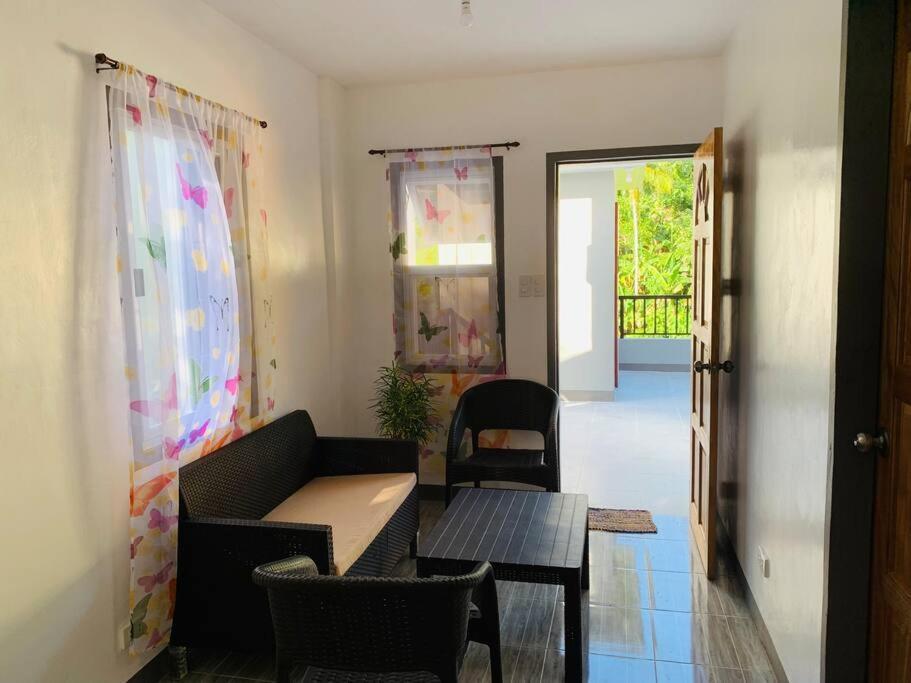 Romblon Transient House Daire Dış mekan fotoğraf