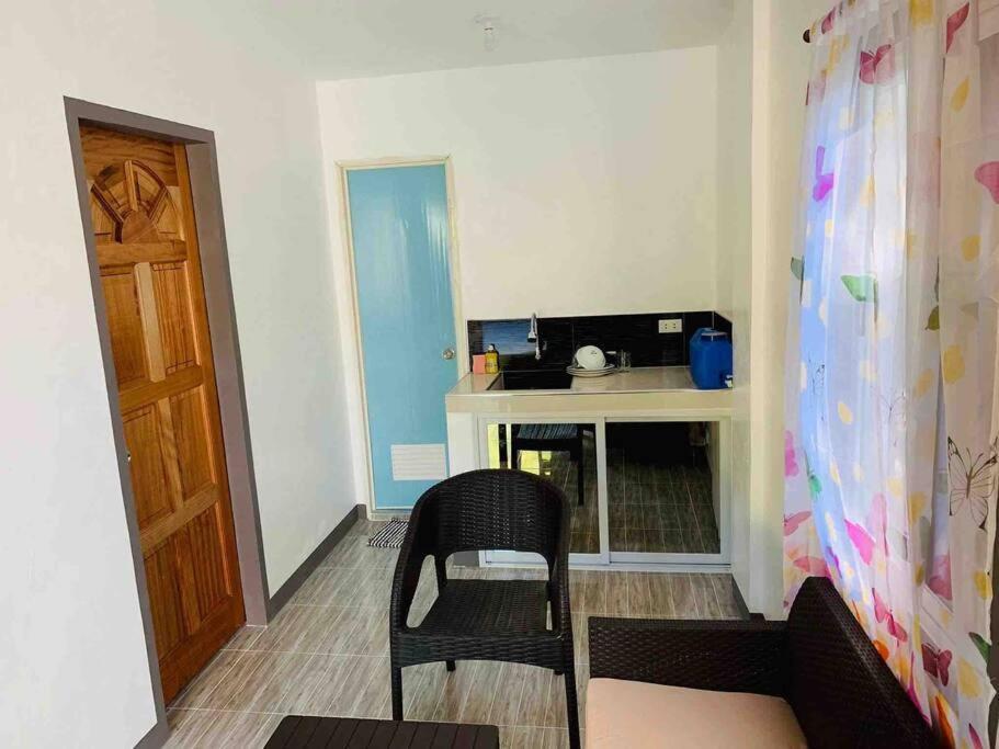 Romblon Transient House Daire Dış mekan fotoğraf